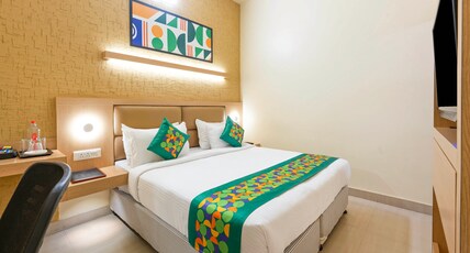 Treebo Premium Nestlay Rooms Nungambakkam Room Type - Standard Room