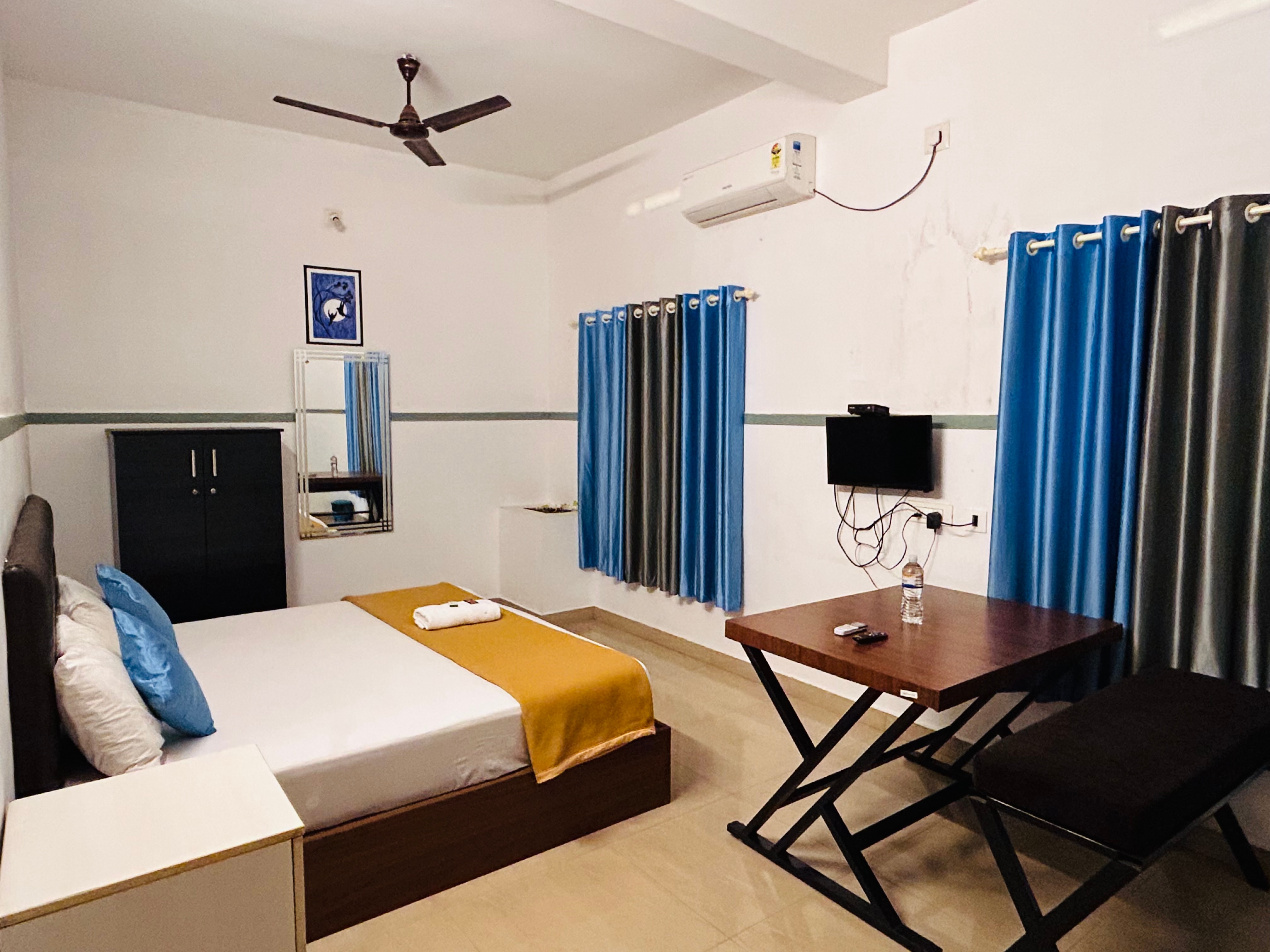 Valiyaparambil Residency - Tap to explore photos