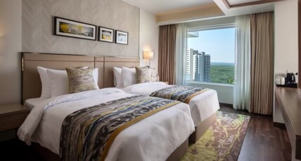 Royal Hometel Suites Dahisar Room Type - Suite Twin Room - 2 Separate Beds