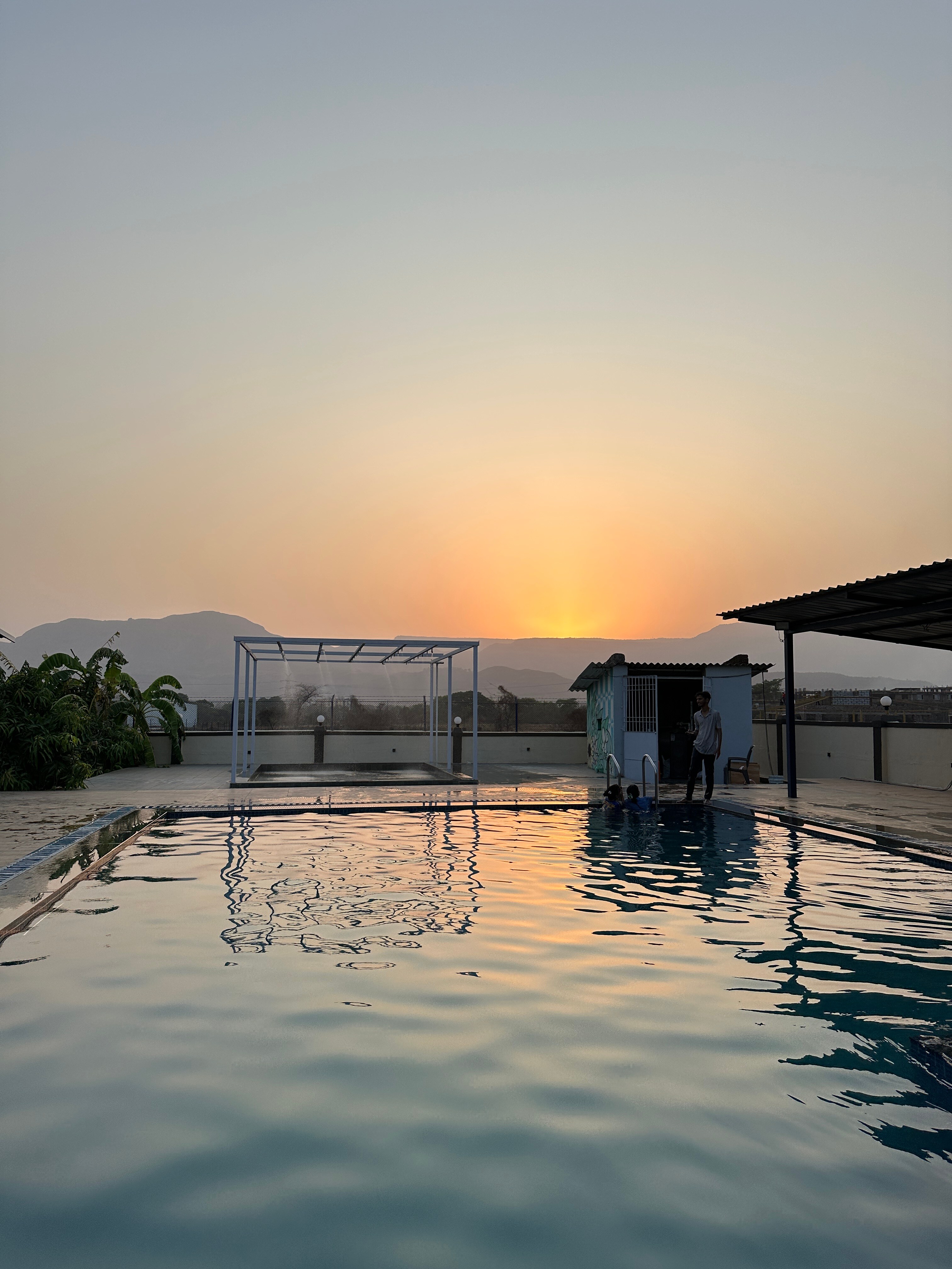 Mountaina Villa 5 bkh Karjat by County Escape - Tap to explore photos