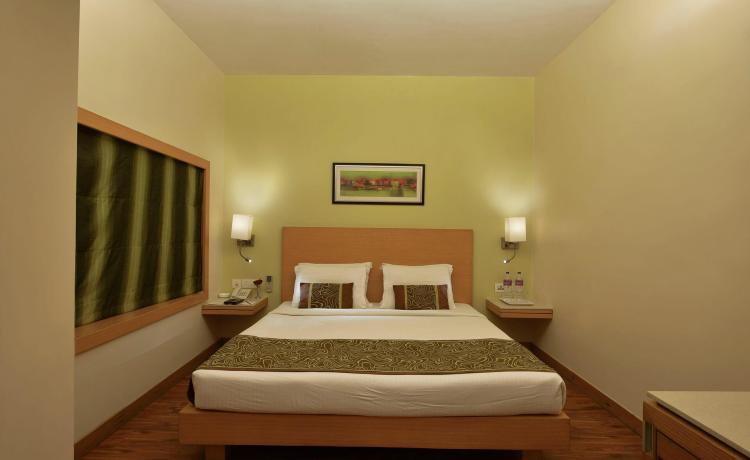 Hotel Heritage (Formerly known as Comfort Inn Heritage) - Tap to explore photos