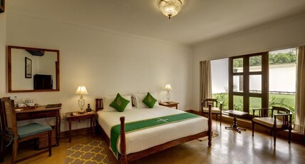 Saraca Hotel Lucknow Room Type - Residency Room