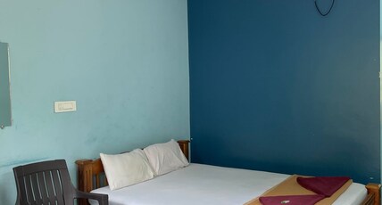 Shree Durga Guest House Room Type - AC Room