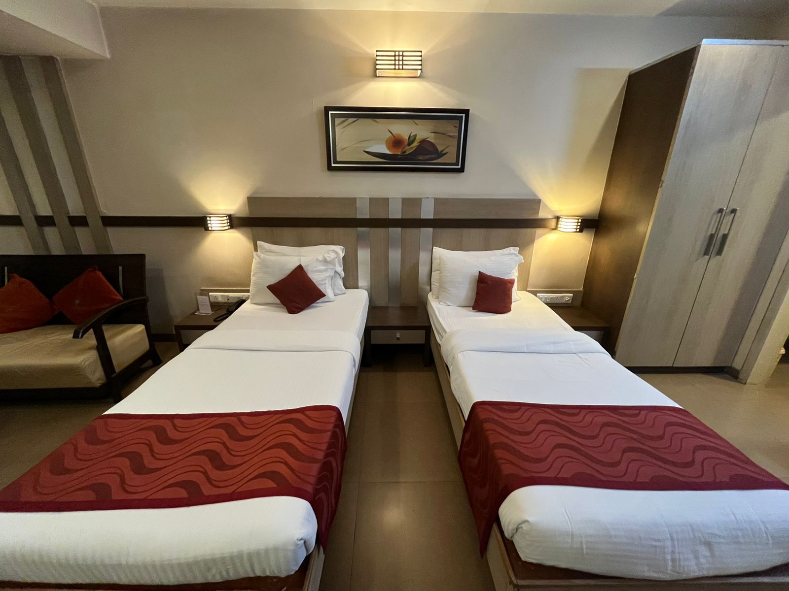 Hotel Utsav Deluxe - Tap to explore photos