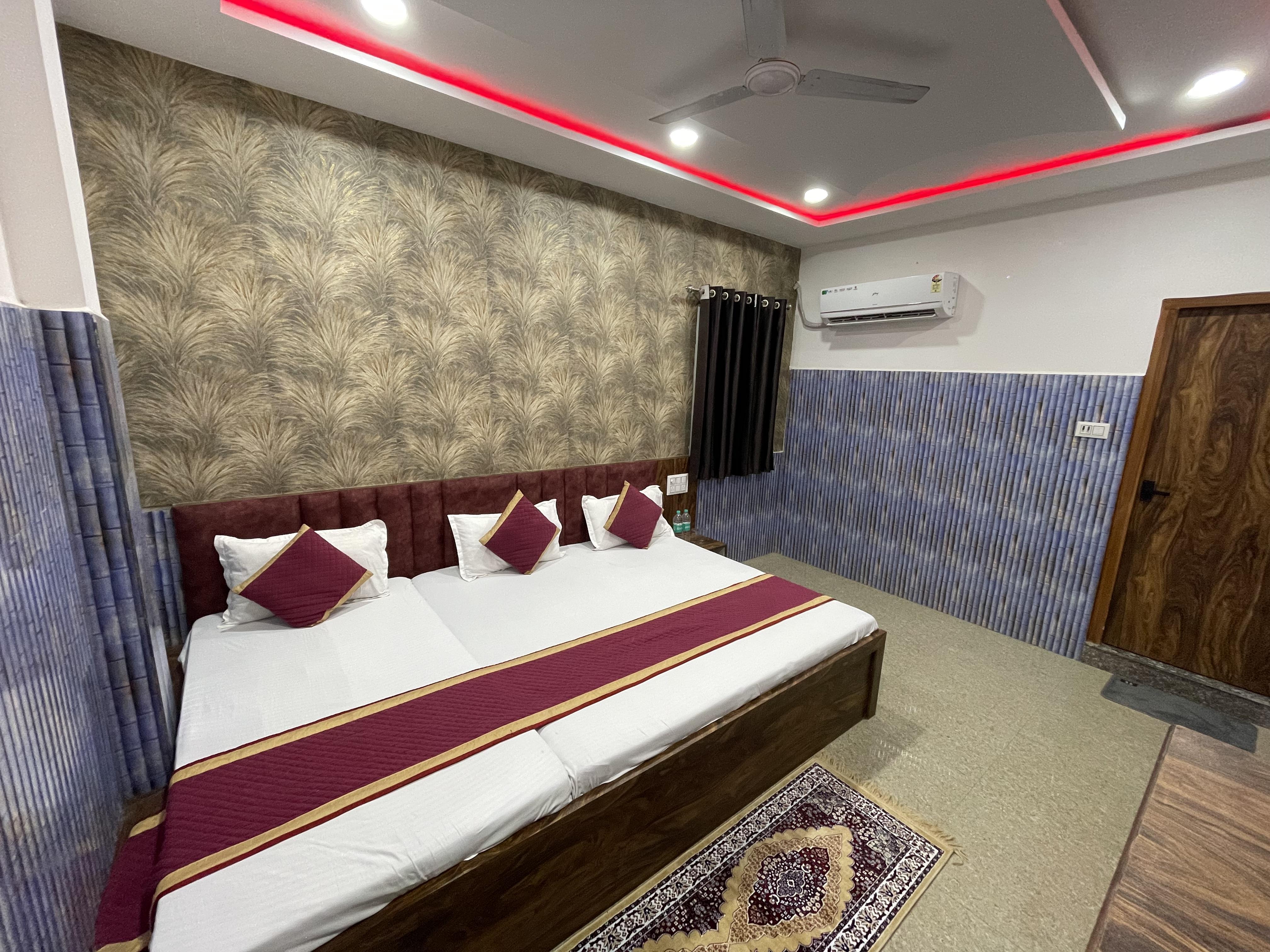 Hotel Triveni Inn - Tap to explore photos