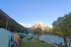 GUREZ CAMPSITE WILDWOOD