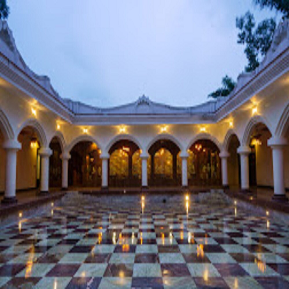 Sanjay Resort - Tap to explore photos