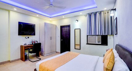 Maayra Inn Room Type - Deluxe Room With Balcony