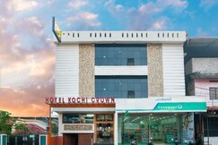 Hotel Kochi Crown