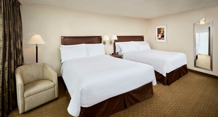Best Western Plus Lamplighter Inn & Conference Centre Room Type - 2 Queen Beds, Non-Smoking, West Wing, Work Desk, Microwave And Refrigerator, Wi-Fi Best Western Plus Lamplighter Inn & Conference Centre Room Type - 2 Queen Beds, Non-Smoking, West Wing, Work Desk, Microwave And Refrigerator, Wi-Fi