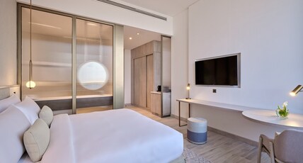 Vignette Collection ARABELLA BEACH HOTEL KUWAIT Room Type - 1 King Deluxe City View