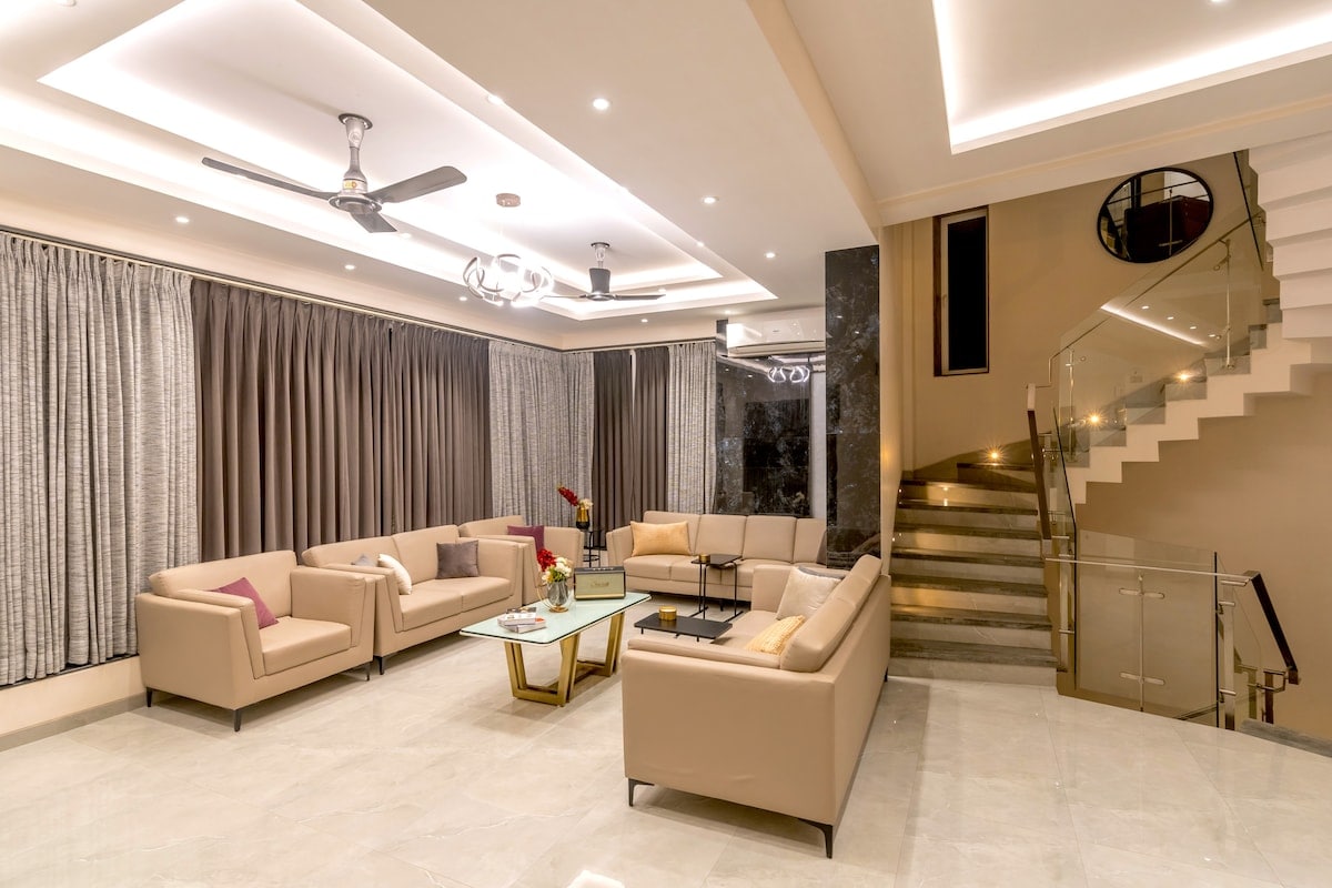 Main gallery