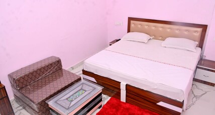 CORRIDOR INN Room Type - DOUBLE ROOM WITH PRIVATE WASHROOM