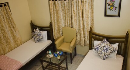 Lake city home stay Room Type - Bedroom: Twin beds 2