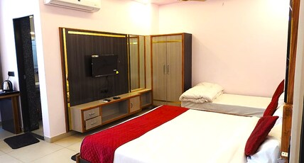 Royal Celebration Inn Room Type - Family Triple Bed Room Royal Celebration Inn Room Type - Family Triple Bed Room