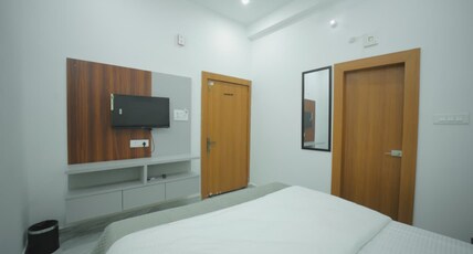 Amrit Sunshine Room Type - Standard Room