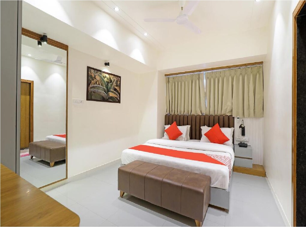 Hotel Anytime - Tap to explore photos