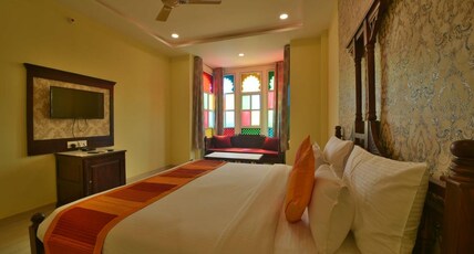 Hotel Swaroop Niwas Room Type - Super Deluxe Room