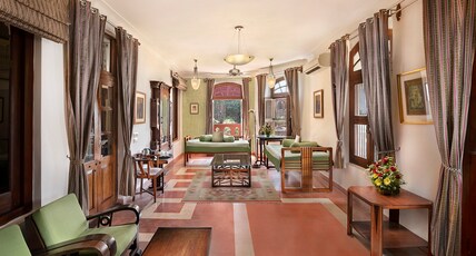 Neemrana Fort-Palace Room Type - Heritage Palatial
