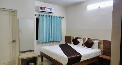 Hotel Sky Inn Room Type - Deluxe AC