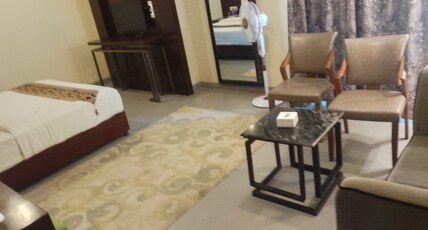 Piyush In Hotel Room Type - Suite