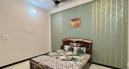 Next Home Stay Room Type - Bedroom First