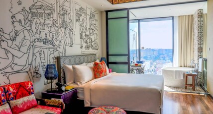 Hotel Indigo Singapore Katong, an IHG hotel Room Type - King Standard Heritage View with Bathtub Hotel Indigo Singapore Katong, an IHG hotel Room Type - King Standard Heritage View with Bathtub