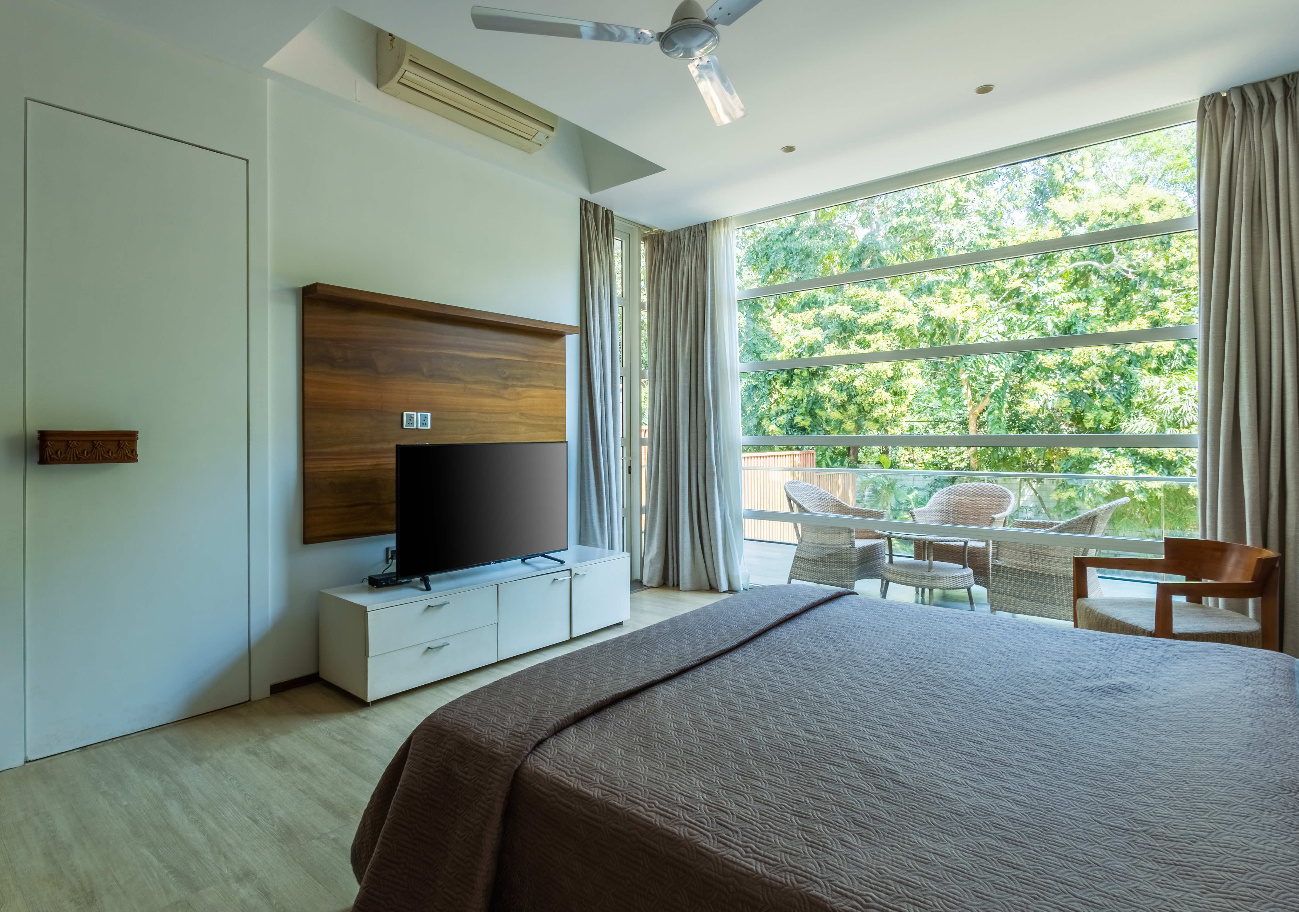 SIES Villas - 4 BHK with Private Pool - Tap to explore photos