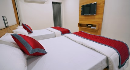 Hotel Sri Sai Krishna Room Type - AC DOUBLE