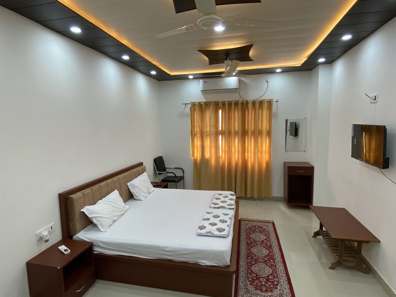 Namo P Guest House - Tap to explore photos
