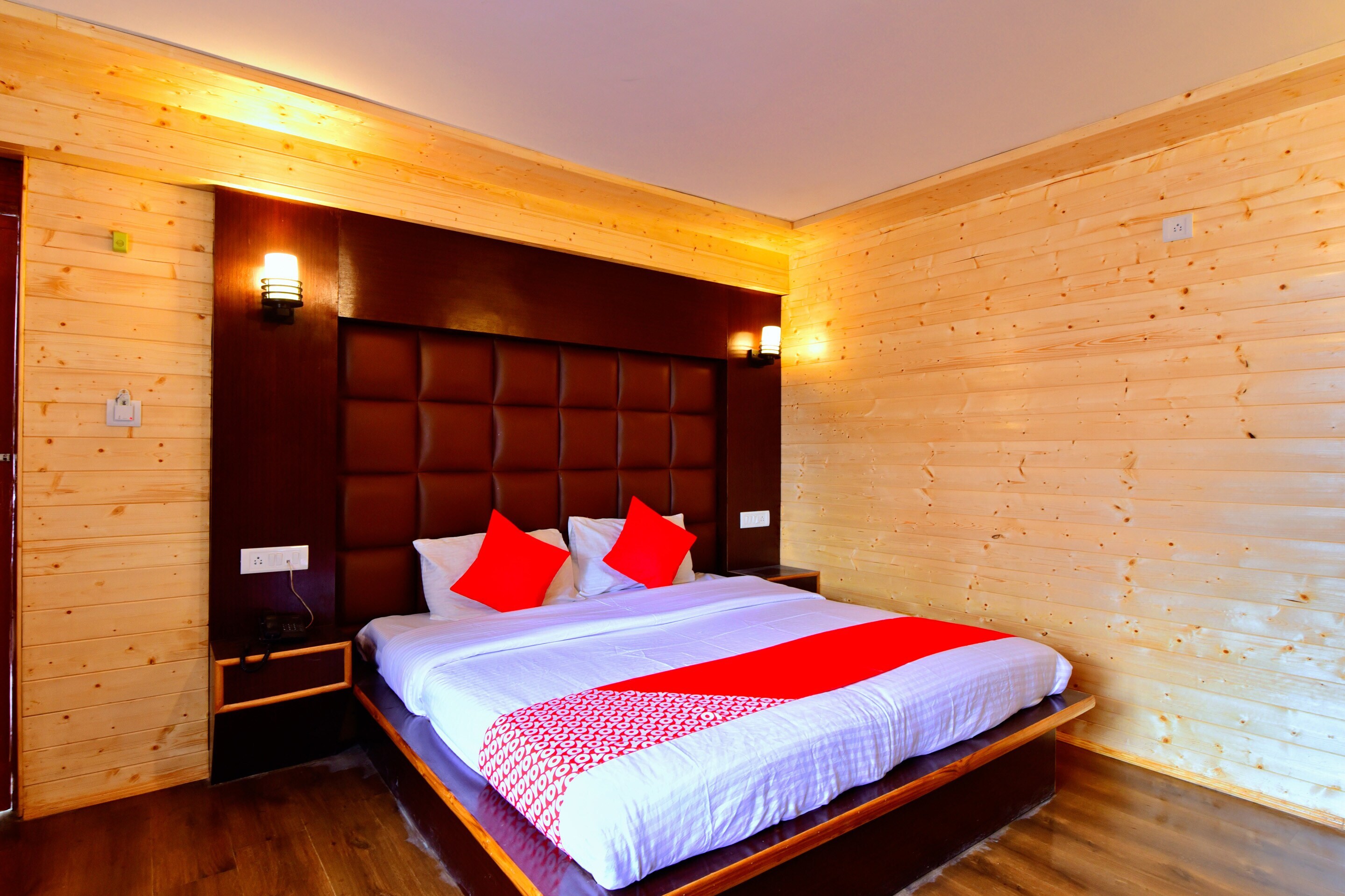 Hotel O Pine View Hotel Manali - Tap to explore photos