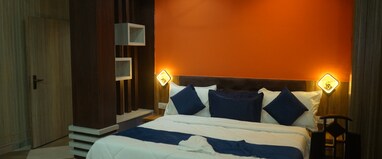 Hotel Konaaz Inn
