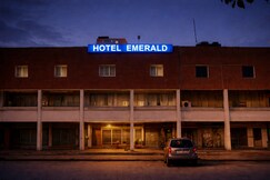 Hotel Emerald