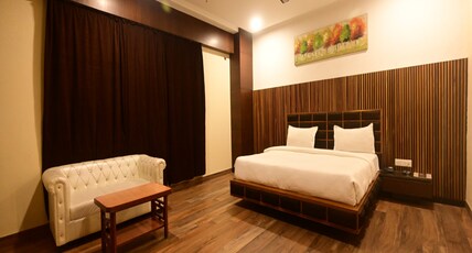 Hotel VERTEX Room Type - Deluxe Room