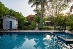 4BHK luxury farmhouse sukoon