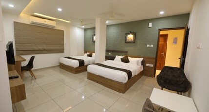 V R Residency, Karanthur Room Type - Club Room