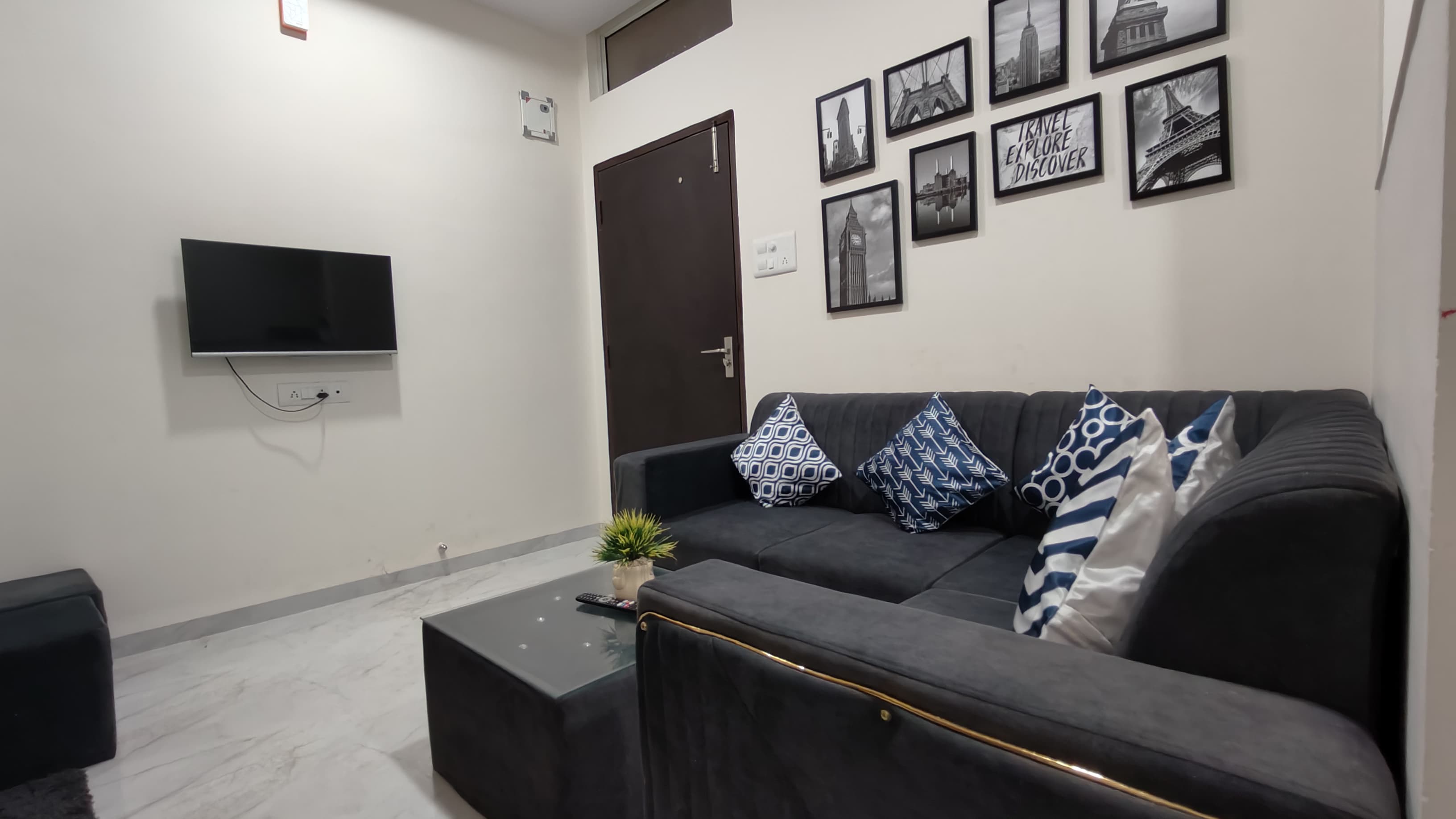 The comfort Spot Fully Furnished 1bhk - Tap to explore photos