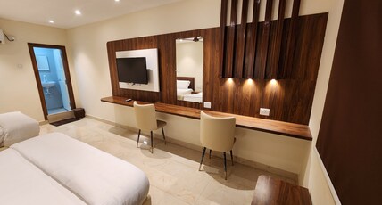 Hotel Srinivasa Royal Stay Room Type - Suite Ac room Hotel Srinivasa Royal Stay Room Type - Suite Ac room