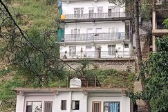 Pine Valley Home Shimla