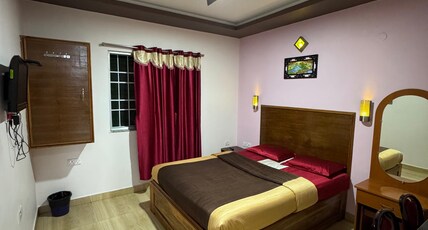 Hotel Green Park Room Type - Standard Room ( Basement Floor)