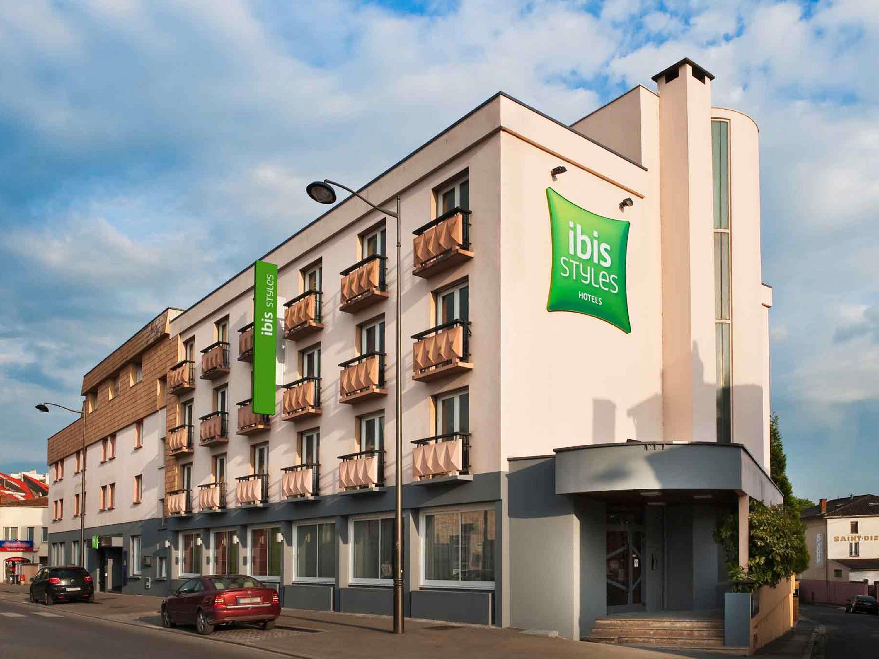 ibis Styles Saint Dizier - Tap to explore photos