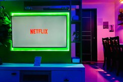 Palm Suite Penthouse with Terrace, Sky Orbit, Gym and Swimming Pool