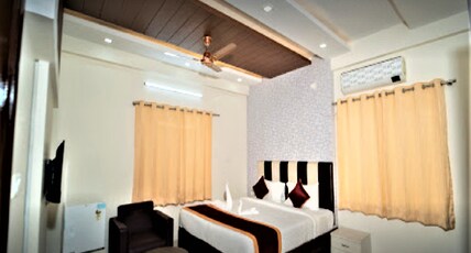 Panchami Comforts Room Type - LUXURY DELUXE