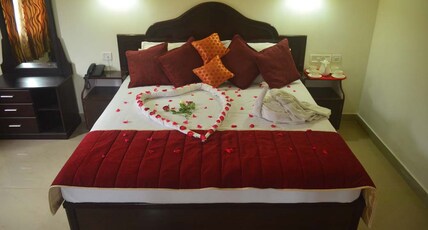 TKG Grand Room Type - Ac Double Room