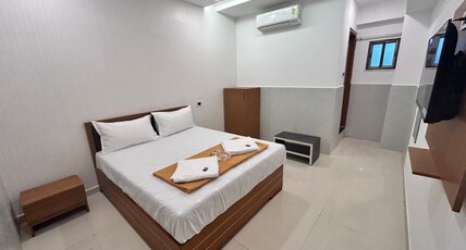 Hotel Kalp Rooms Room Type - Deluxe Room with City View