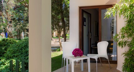 DoubleTree by Hilton Bodrum Isil Club Resort Room Type - FAMILY ROOM WITH GARDEN VW
