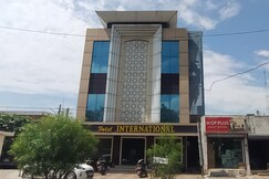 Hotel International
