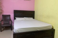 AMARAVATHI LODGE