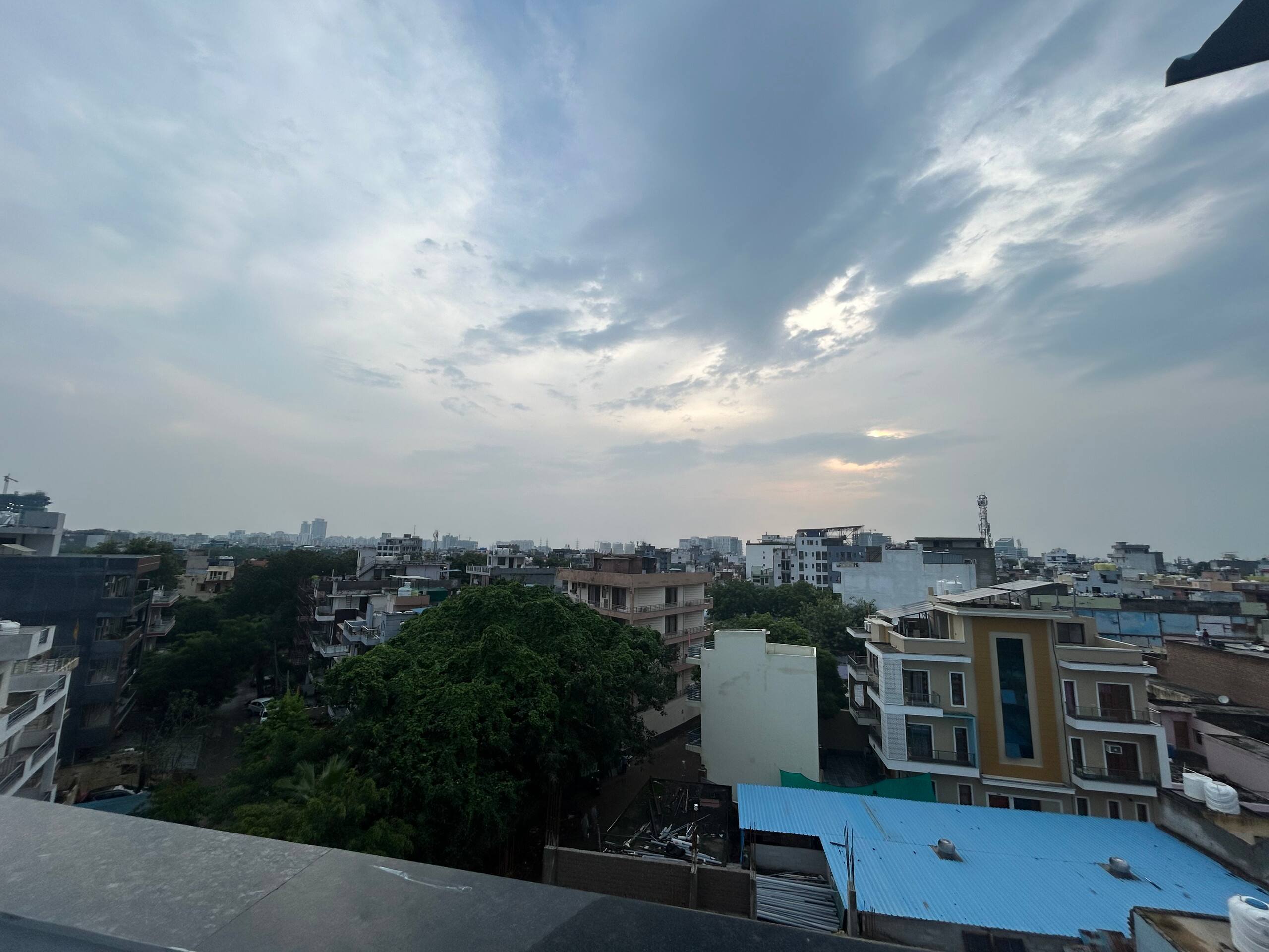 The Nest Medicity Unitech Cyberpark - Tap to explore photos