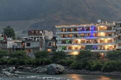 Silver Face Hotel